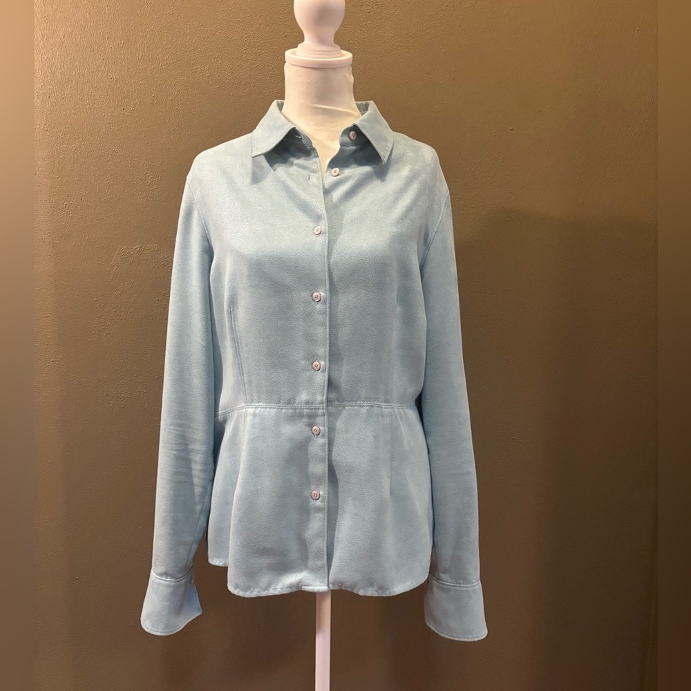 Cutter & Buck Women's Sky Blue Button-Down Shirt